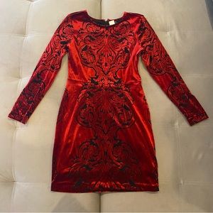 Venus Red Velvet Dress With Black Disigne